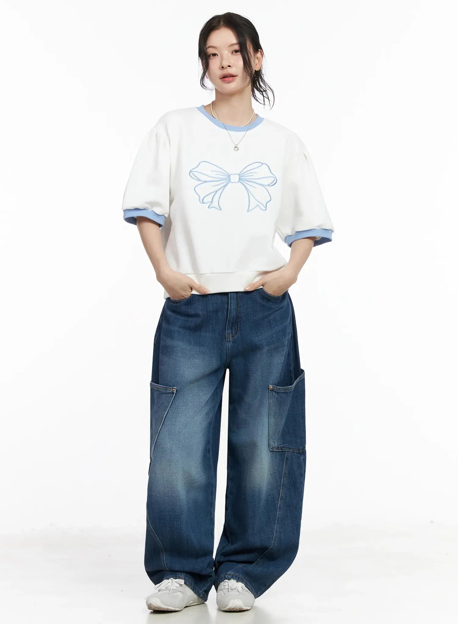 ribbon-embroidered-short-sleeve-top-iy511