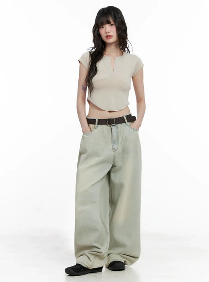 minimalist-v-neck-crop-top-il531