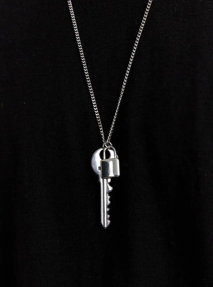 mens-key-pendant-necklace-ig508