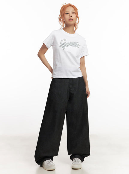 graphic-star-crop-top-ia515