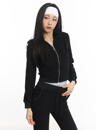 hot-velvet-hooded-crop-jacket-ca503 / Black