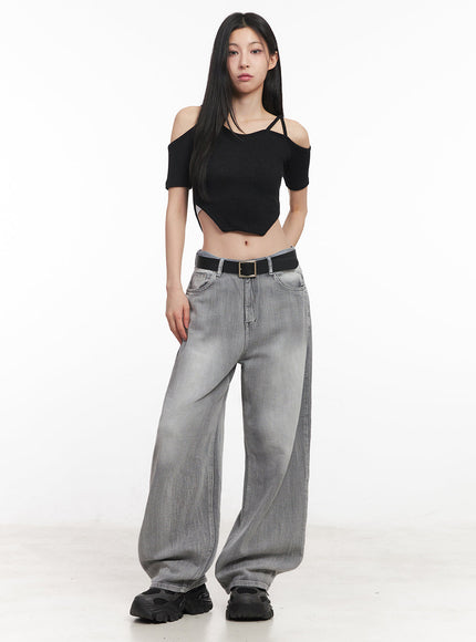 strappy-off-shoulder-crop-top-iy516