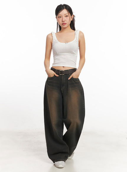 frill-shirring-crop-tank-top-ia524