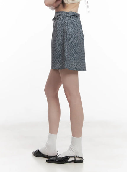 plaid-strapped-mini-skirt-cu518