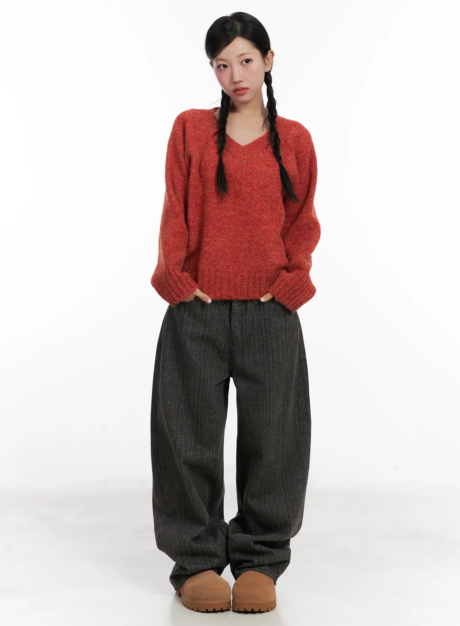 v-neck-long-sleeve-sweater-cn528