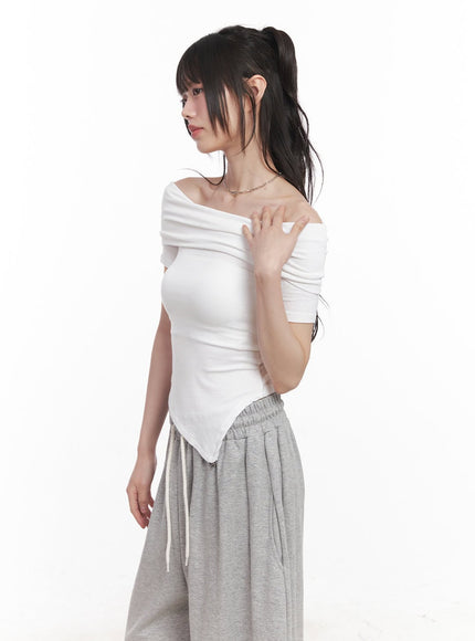 off-shoulder-asymmetric-crop-top-cy521