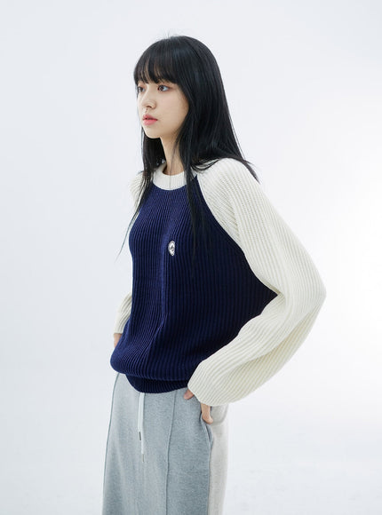 two-color-knit-sweater-os27