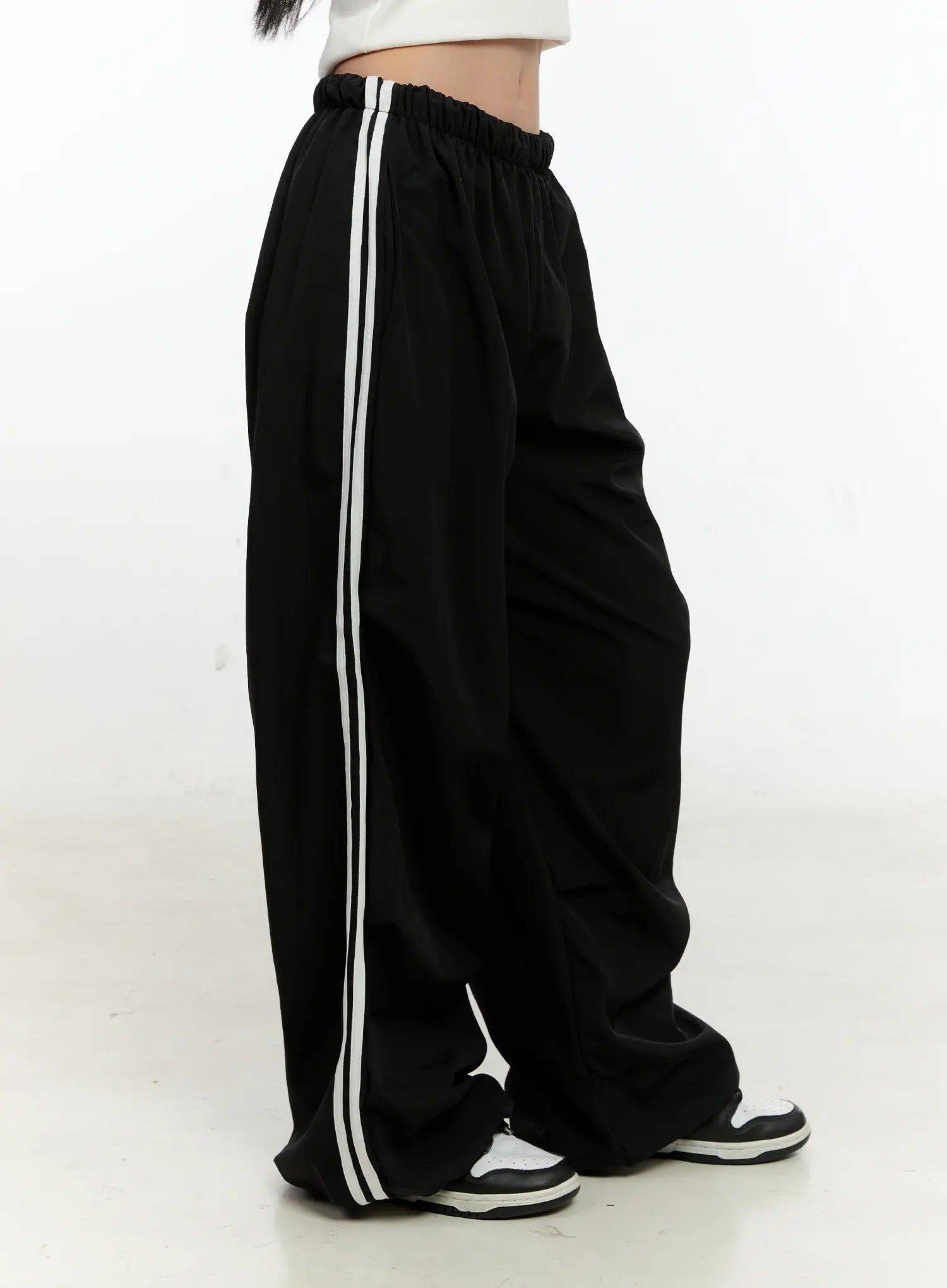 stylish-training-trousers-cn505