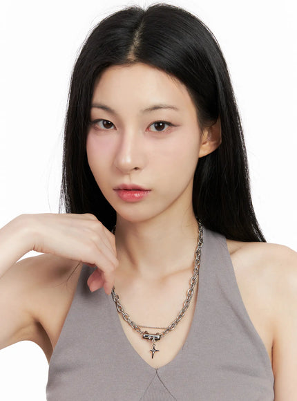 Black Crystal Pendant Necklace CG526