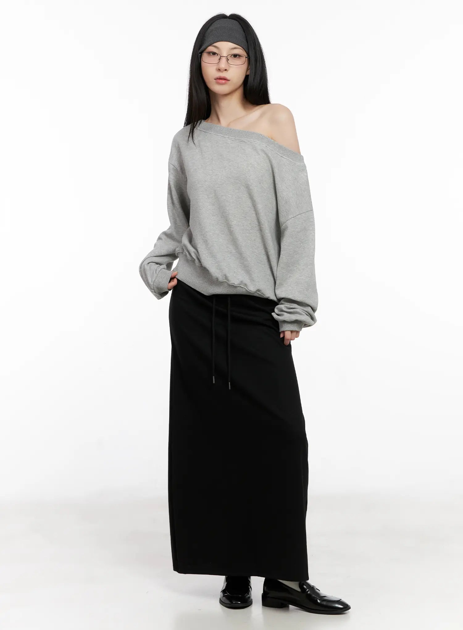 casual-off-shoulder-sweatshirt-cg522