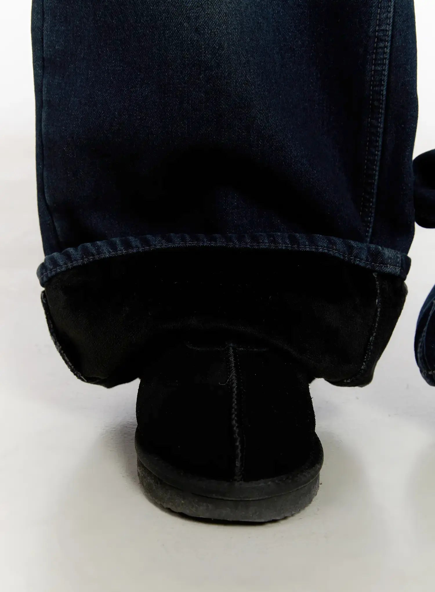 Auro Fleece-lined Wide Leg Jeans CN527