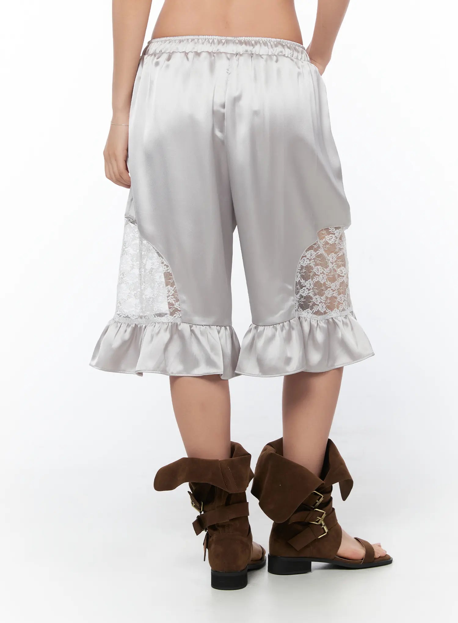 satin-ruffle-lace-shorts-cy512