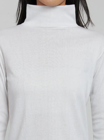 basic-turtleneck-top-ij508