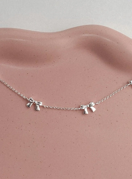 plath-ribbon-chain-bracelet-iu506