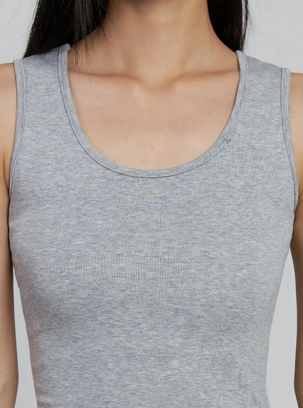 classic-u-neck-tank-top-im520