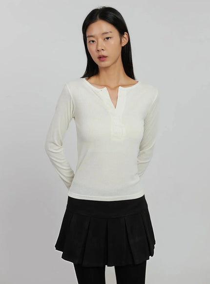 Slim Fit Ribbed Top IJ509