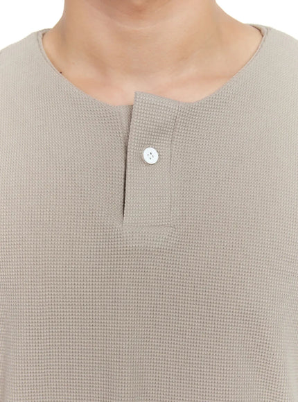 Men's Textured Henley T-shirt IG520