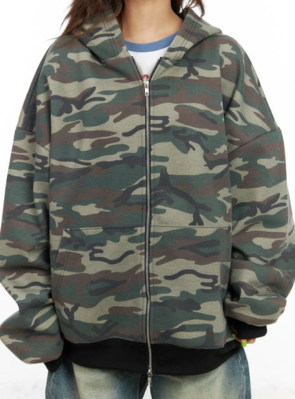 oversized-camo-zip-up-hoodie-cf512