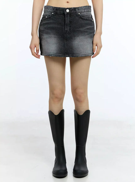 washed-low-rise-denim-mini-skirt-iu525