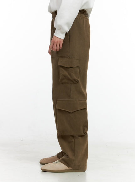 mens-wide-fit-cargo-pants-in422