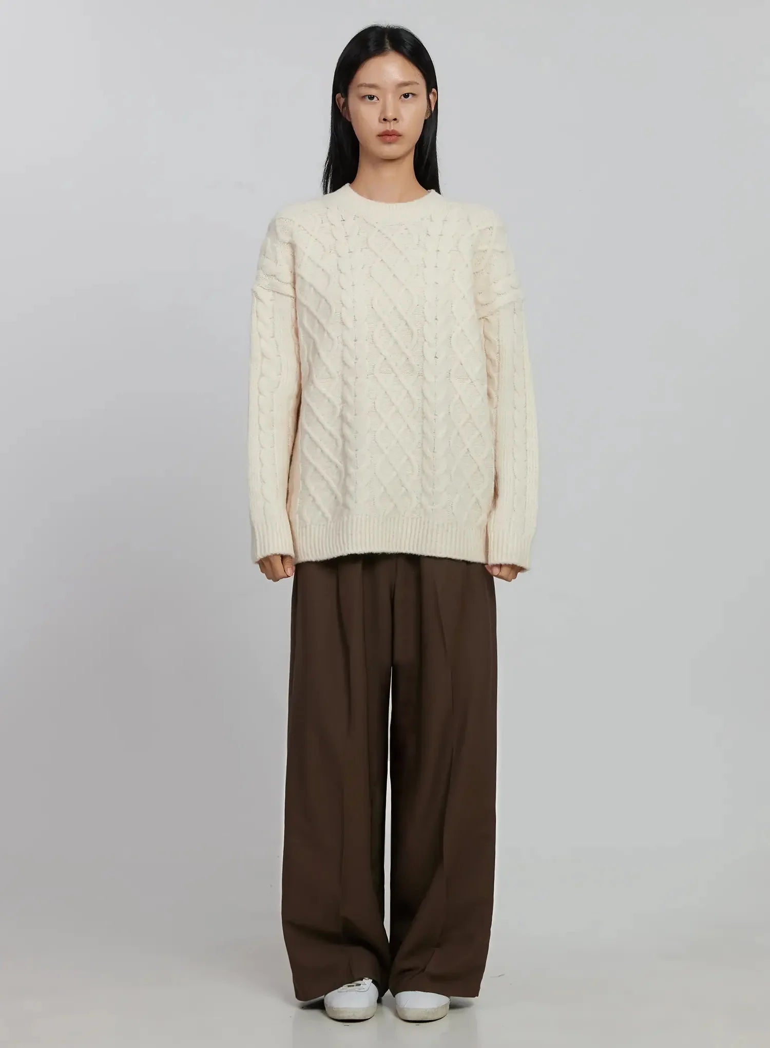 cable-knit-crew-neck-sweater-id516