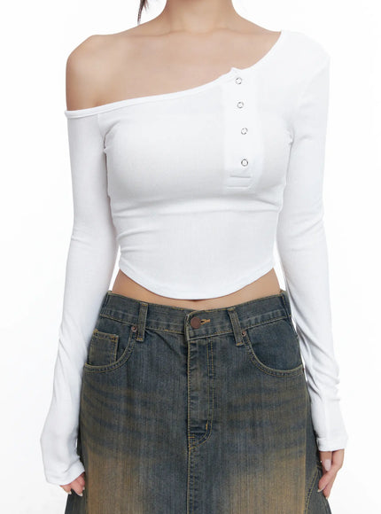 off-shoulder-asymmetric-long-sleeve-crop-top-cs503