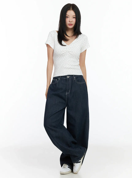 Floral Print V-Neck Tee IM524