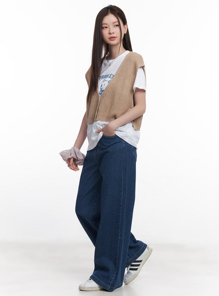 buttoned-knit-crop-vest-top-cy515