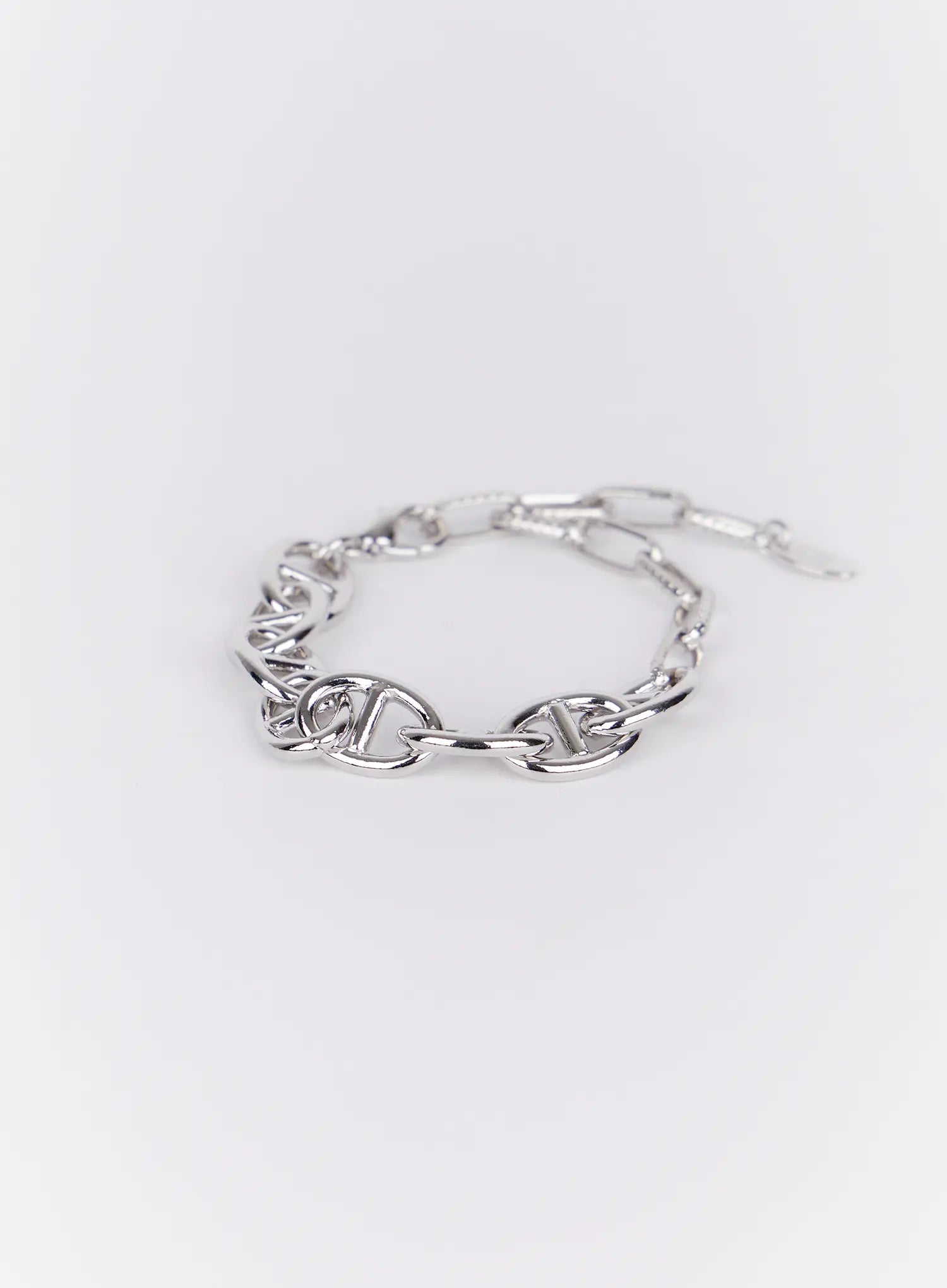 elegant-chain-link-bracelet-in514