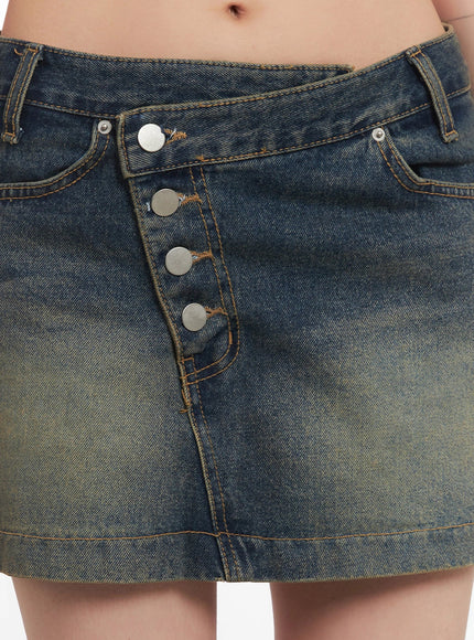 slanted-button-low-rise-denim-skirt-ic503