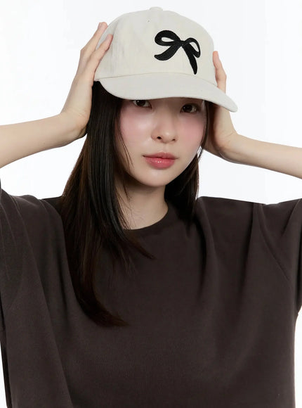 embroidered-bow-camp-cap-id526