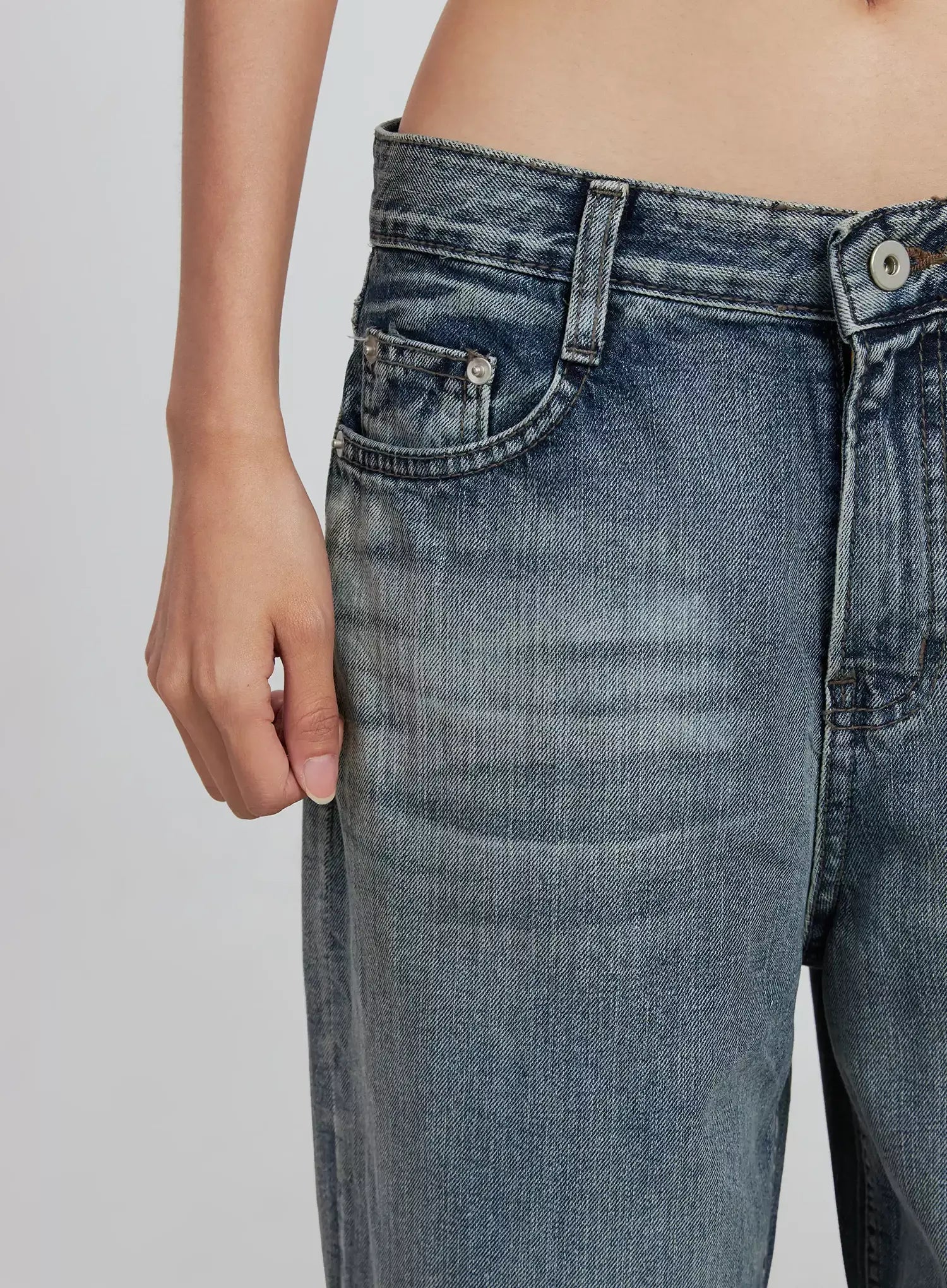 Amora Vintage Washed Wide-leg Jeans IO530