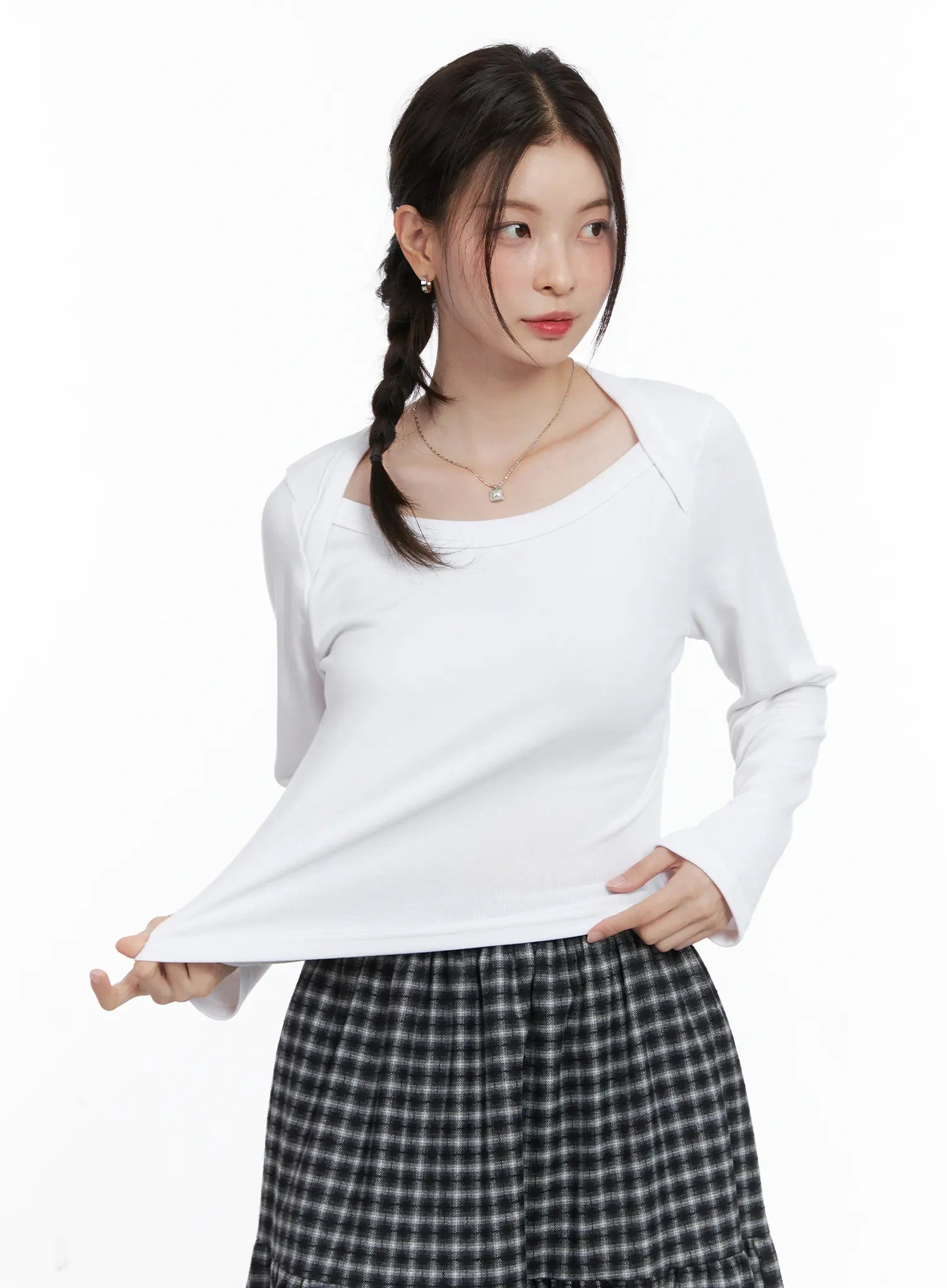 scoop-neck-cutout-long-sleeve-top-cn519