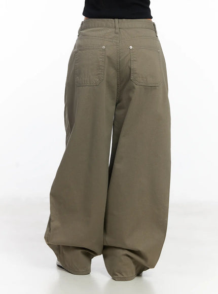 Pintuck Wide-Leg Pants CJ530