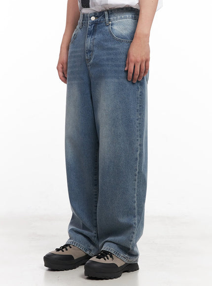 mens-washed-wide-fit-jeans-iy520