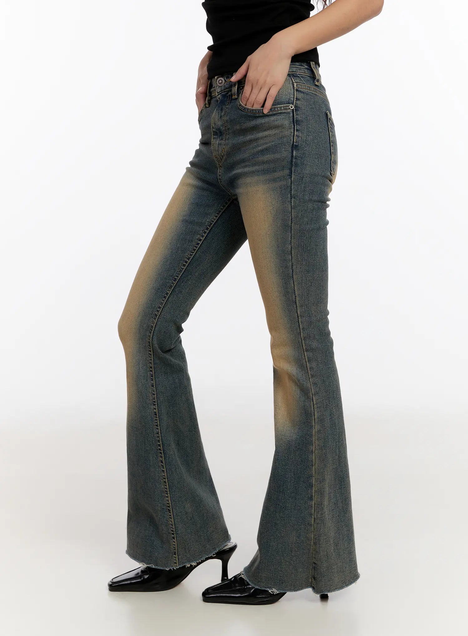 joelee-vintage-washed-flare-jeans-cn527