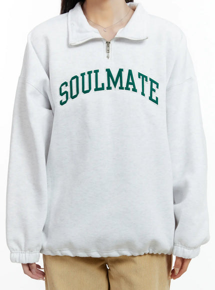 Graphic Pullover Quarter-Zip Sweatshirt CD523