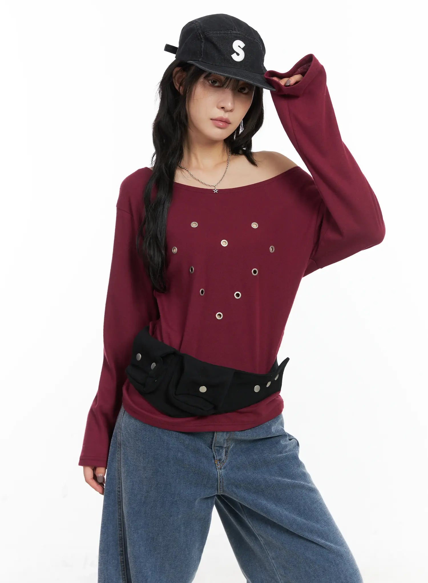eyelet-heart-boatneck-long-sleeve-tee-cn528
