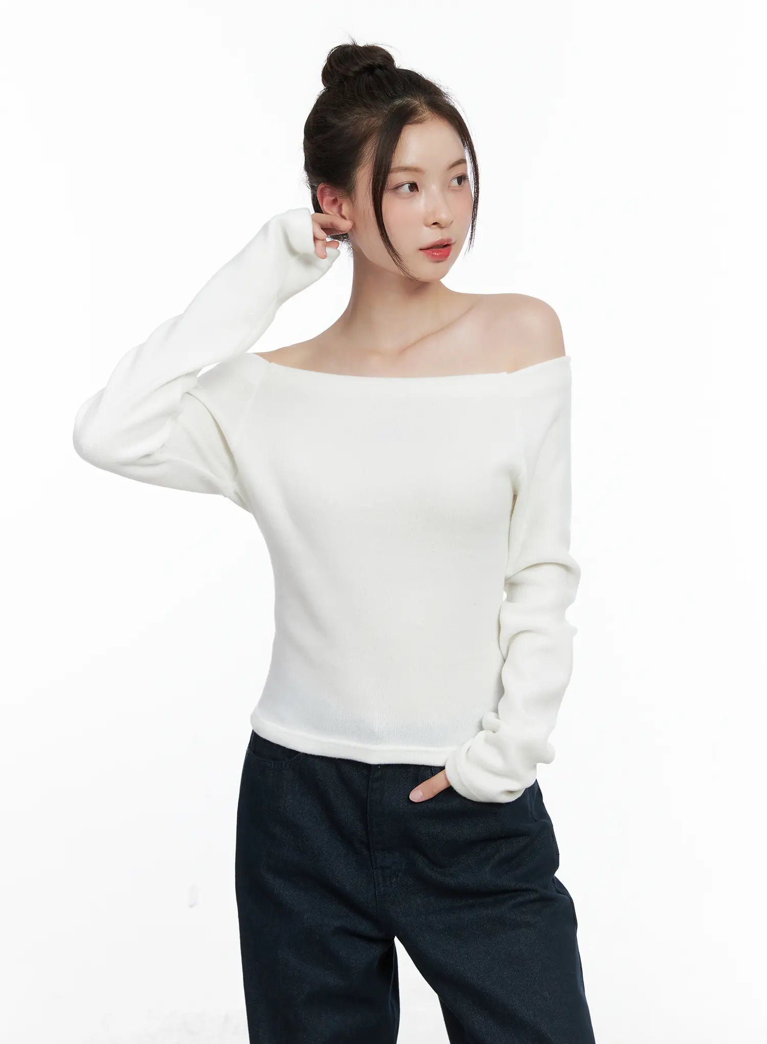 fleece-off-shoulder-long-sleeve-top-cn519