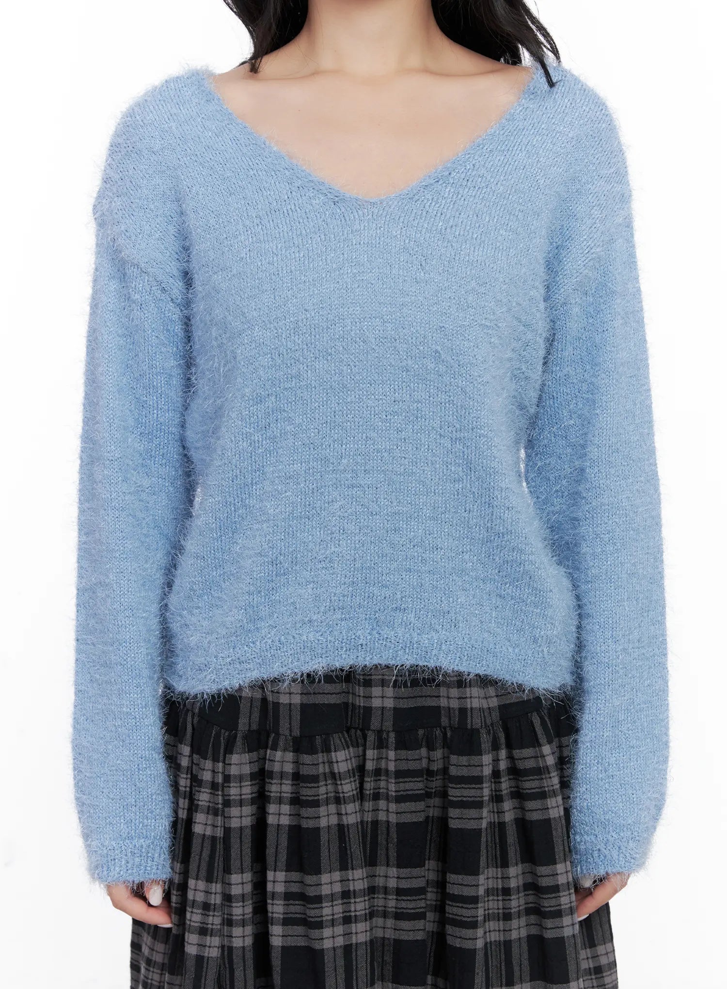 v-neck-ribbon-long-sleeve-knit-sweater-cn514