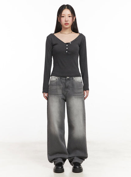 stripe-buttoned-long-sleeve-top-im524