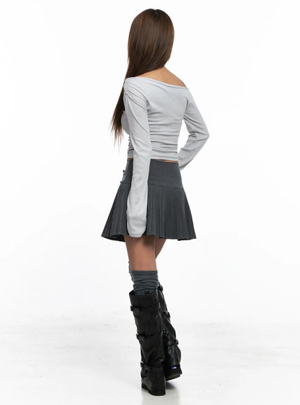 Off-Shoulder Shirred Crop Top CO510