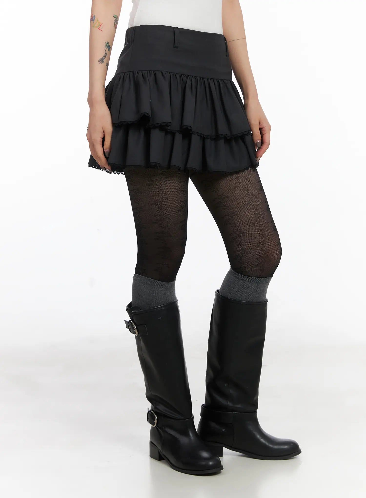 tiered-lace-ruffle-mini-skirt-cd505