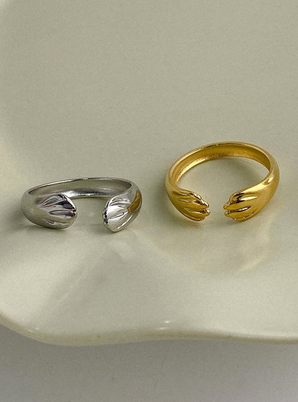 dali-petite-mark-ring-ia524