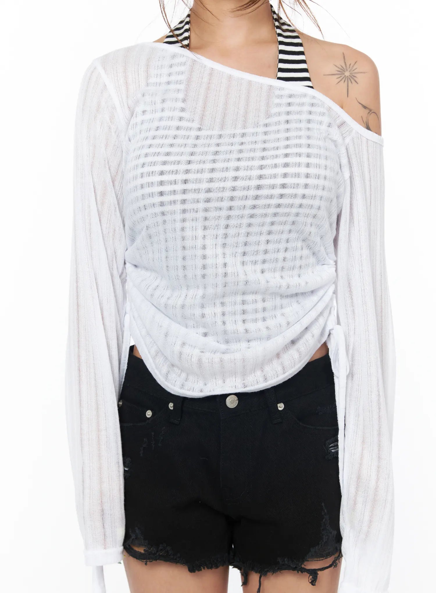 string-detail-see-through-long-sleeve-tee-cu502