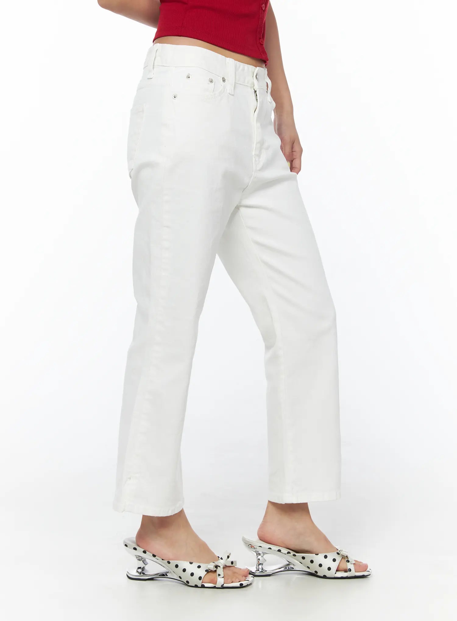 high-waisted-capri-pants-with-slit-cu502