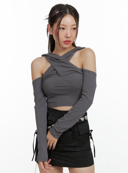 cross-neck-hooded-crop-top-ol408