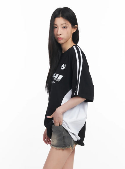 oversized-striped-graphic-tee-cu511