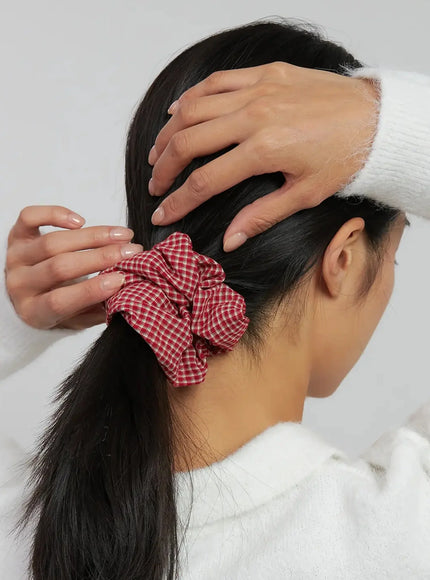 Gingham Scrunchie IN503