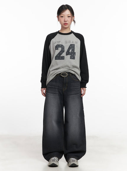 24-graphic-long-sleeve-t-shirt-im528